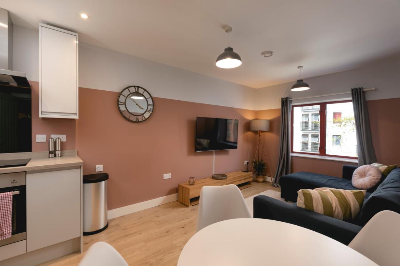 Wesley Gate Apartments - By Hostly Ρίντινγκ Εξωτερικό φωτογραφία